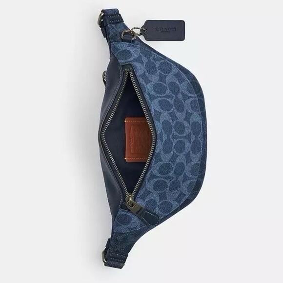 NWT Coach Warren Mini Belt Bag In Blocked Signature Canvas Light Denim cbk37 - Picture 7 of 8